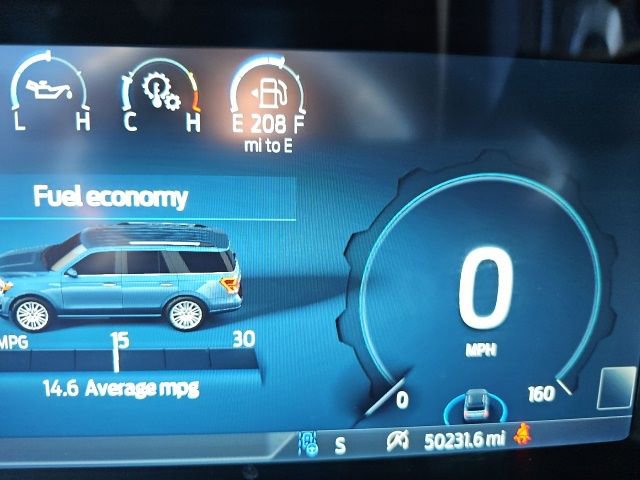 Used 2022 Ford Expedition Platinum image 10