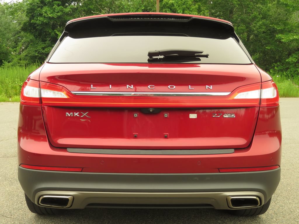 Used 2016 Lincoln MKX Reserve w/ Driver Assistance Package AWD/4WD image 6