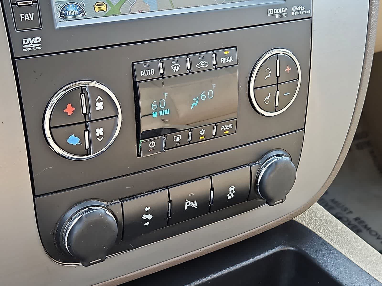 Used 2014 GMC Yukon SLT w/ Texas Edition AWD/4WD image 23