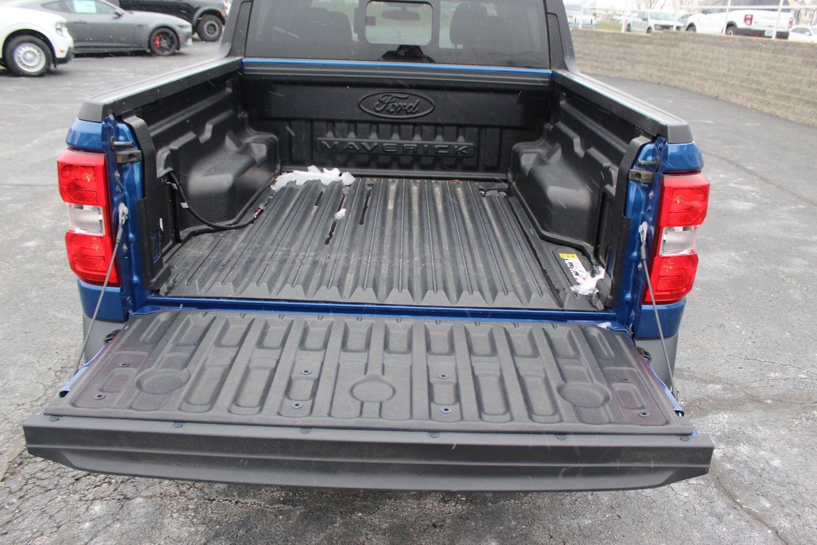 Used 2023 Ford Maverick XL image 15