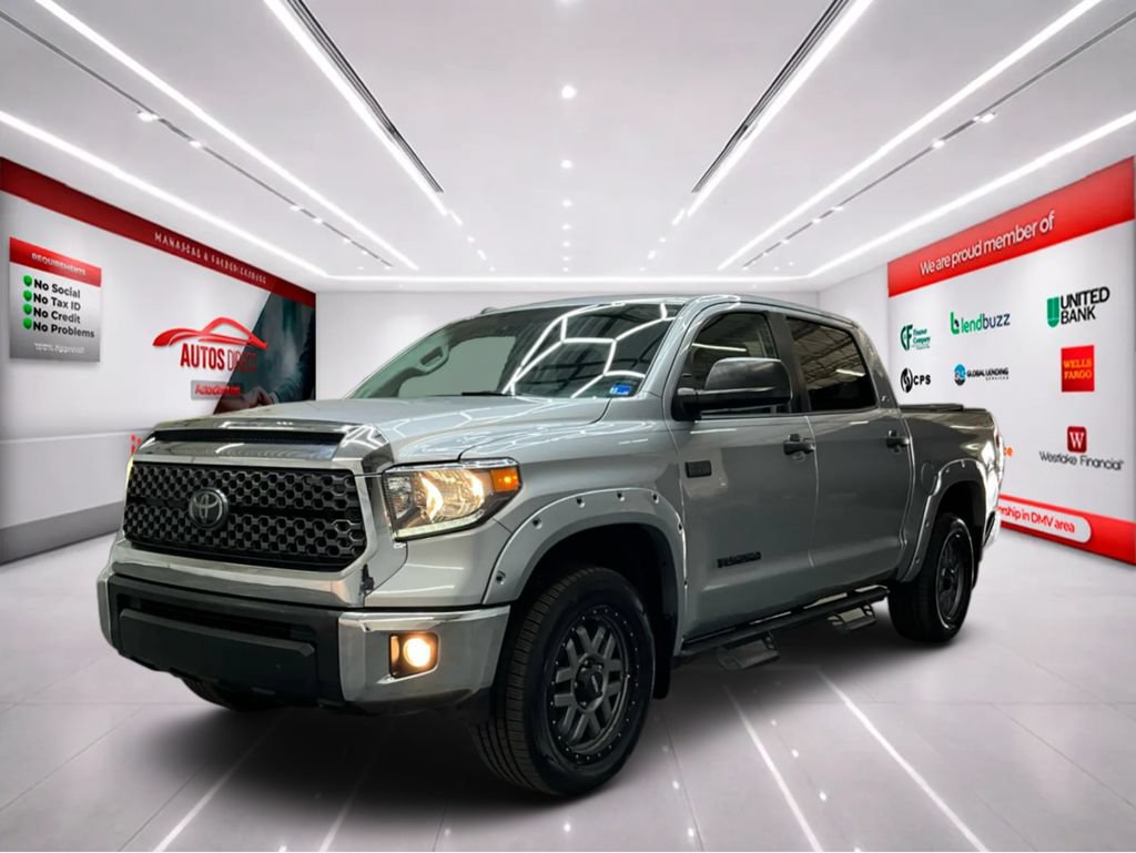 Used 2018 Toyota Tundra SR5 w/ SR5 Upgrade Package AWD/4WD image 4