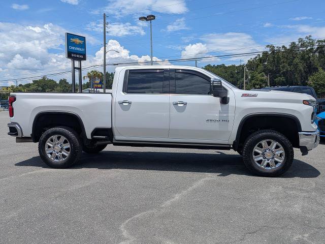 Used 2024 Chevrolet Silverado 2500 LTZ w/ LTZ Plus Package AWD/4WD image 3