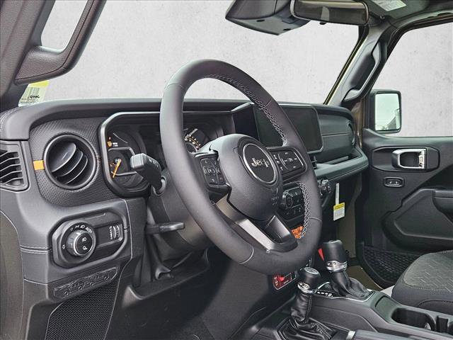 New 2026 Jeep Gladiator Mojave AWD/4WD video 3