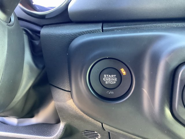 Used 2023 Jeep Wrangler Sport S image 16