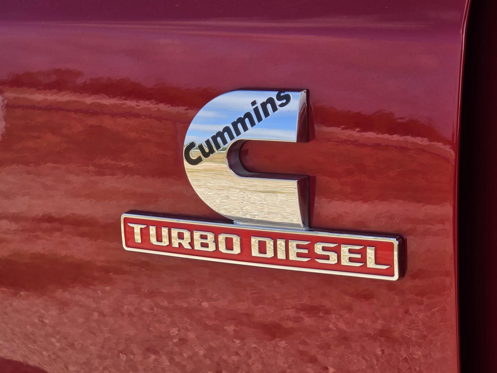 Used 2026 RAM 2500 Laramie AWD/4WD image 12