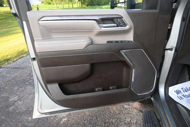 Used 2024 Chevrolet Silverado 3500 LTZ AWD/4WD image 19