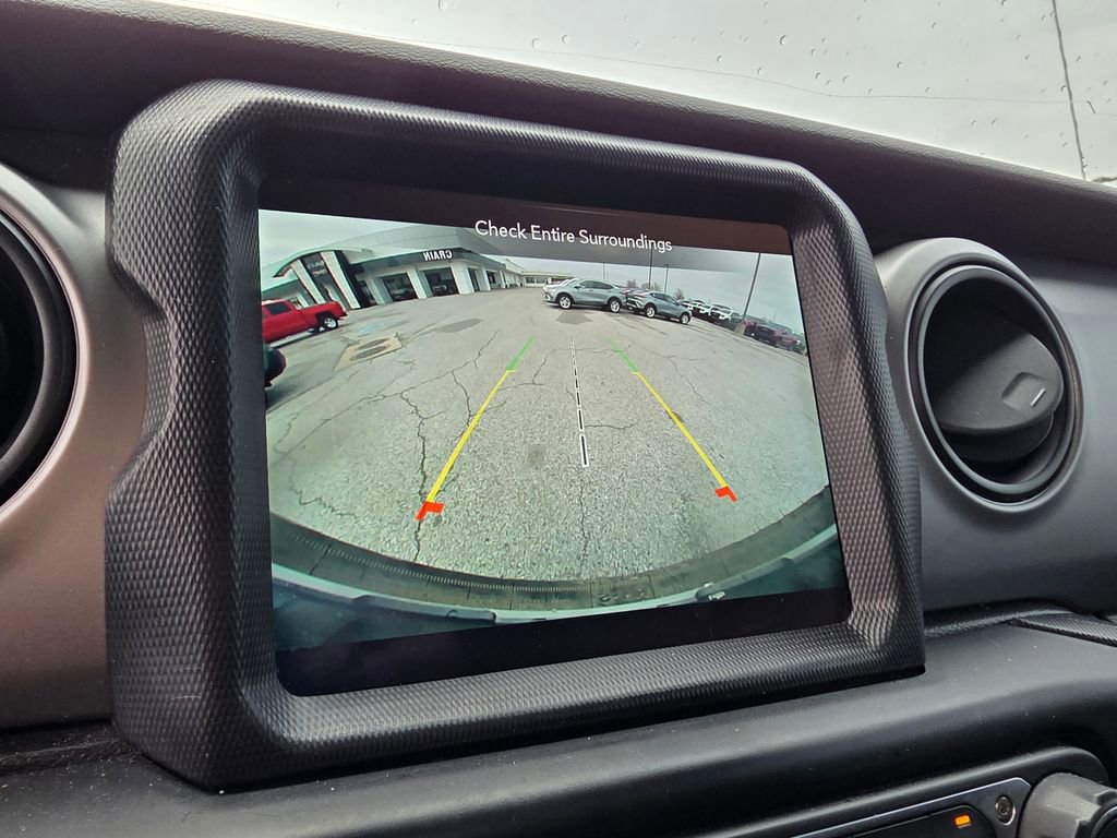 Used 2021 Jeep Wrangler Unlimited Sport image 18