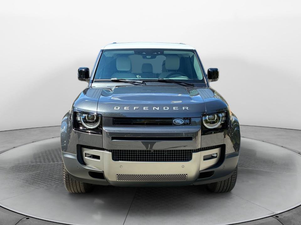 New 2026 Land Rover Defender 110 S AWD/4WD image 2