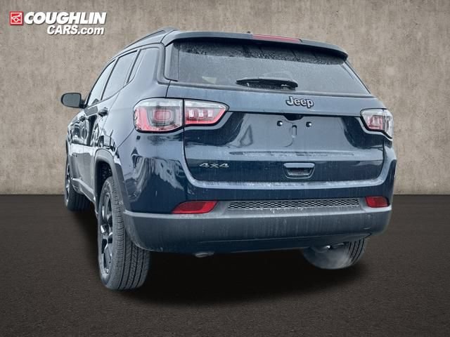 New 2026 Jeep Compass Latitude AWD/4WD image 9