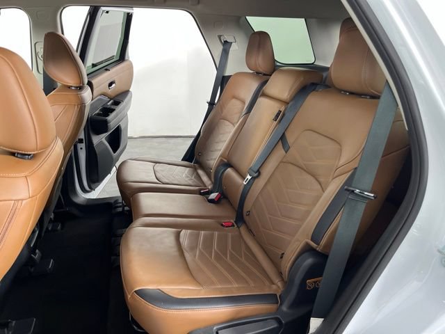 Used 2025 Nissan Pathfinder Platinum w/ Cargo Package FWD image 45