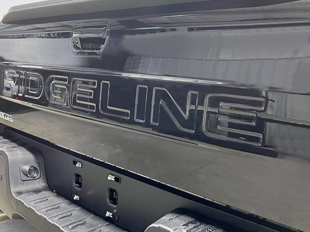 New 2026 Honda Ridgeline Black Edition image 6