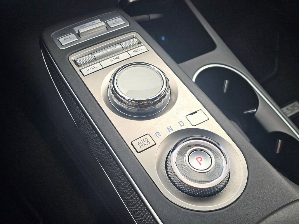 Certified 2025 Genesis GV70 3.5T Sport image 19