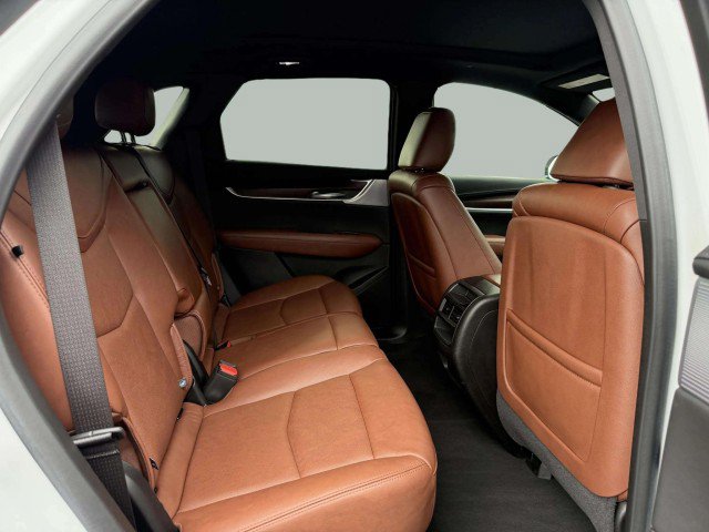 Used 2024 Cadillac XT5 Sportv w/ Technology Package AWD/4WD image 26