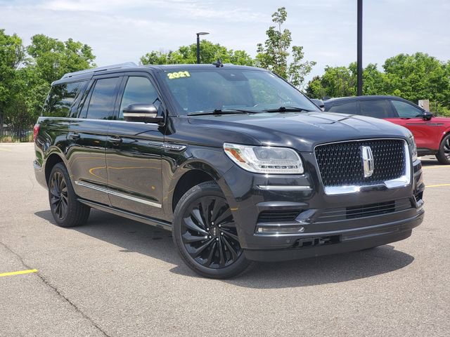 Used 2021 Lincoln Navigator L Reserve AWD/4WD image 33