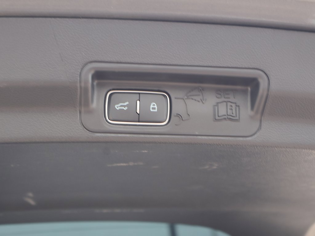 Used 2025 Ford Explorer ST w/ Sun And Sound Package image 23