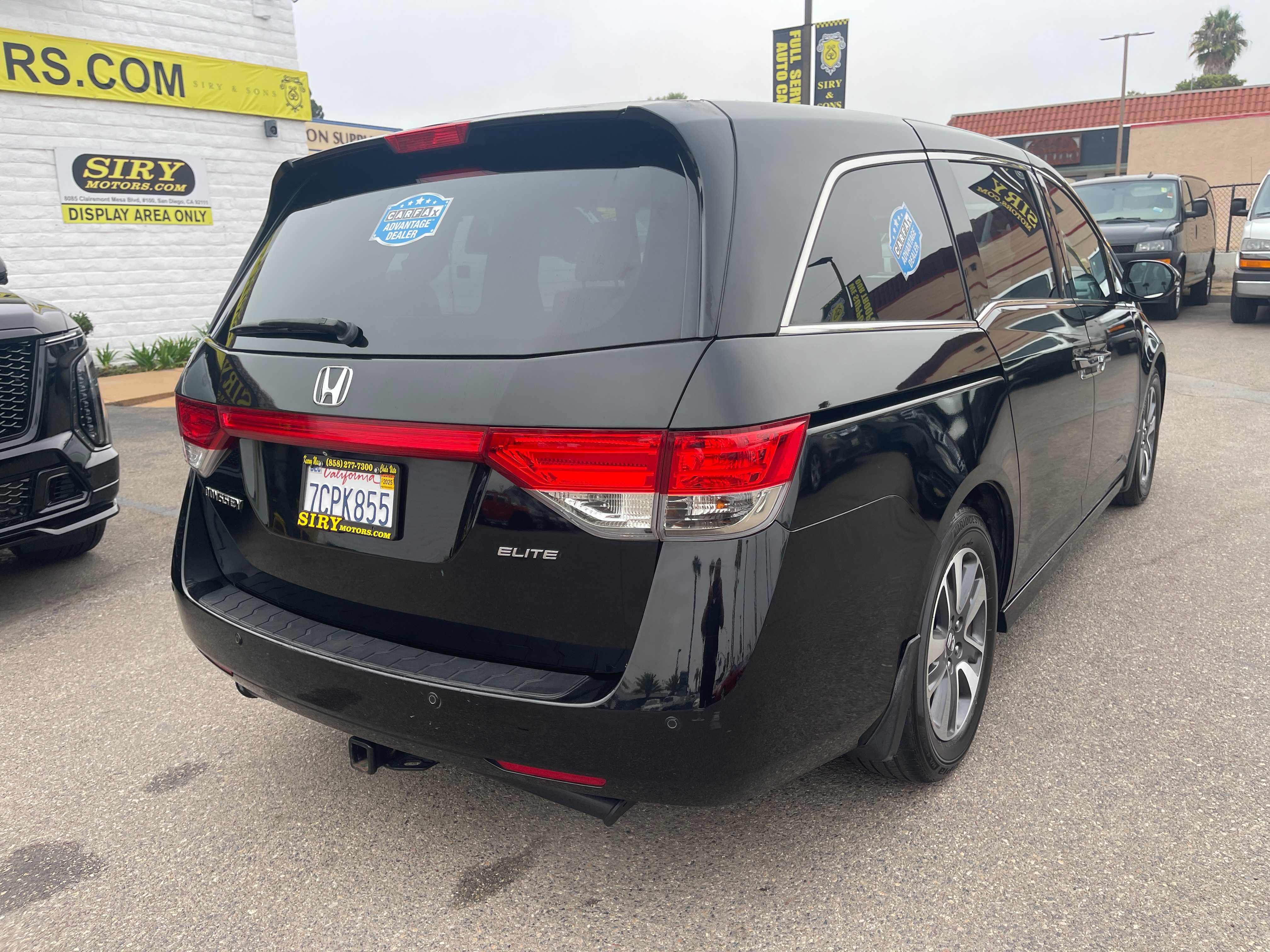 Used 2014 Honda Odyssey Touring Elite image 3