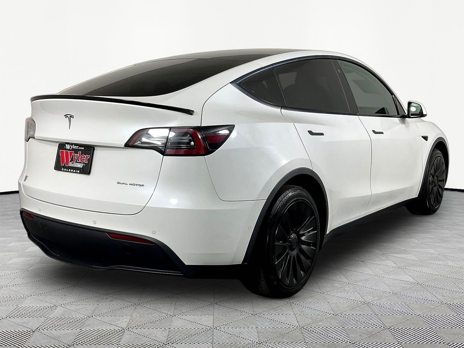 Used 2020 Tesla Model Y Long Range AWD/4WD image 6