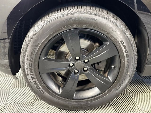 Certified 2020 Land Rover Range Rover Velar S image 11