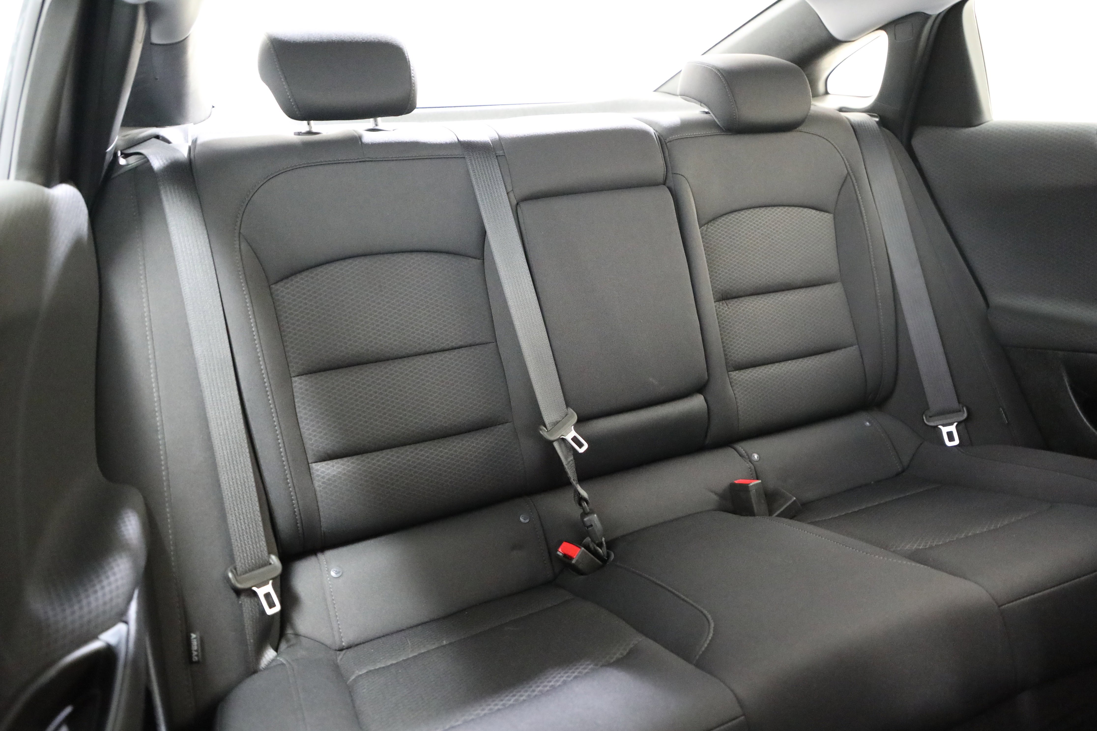 Used 2018 Chevrolet Malibu Hybrid image 10