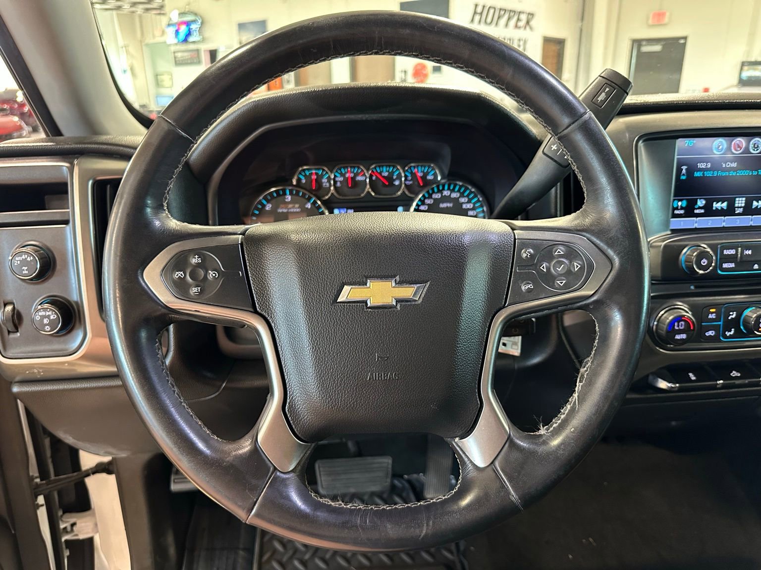 Used 2018 Chevrolet Silverado 1500 LT w/ All Star Edition image 16