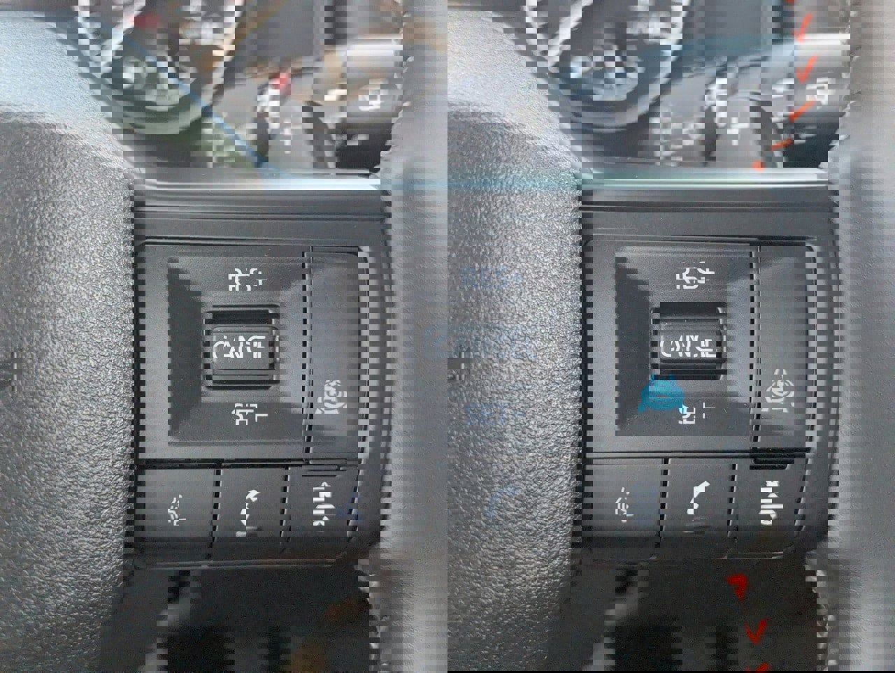 Certified 2025 Nissan Rogue SV w/ Rock Creek Premium Package image 25