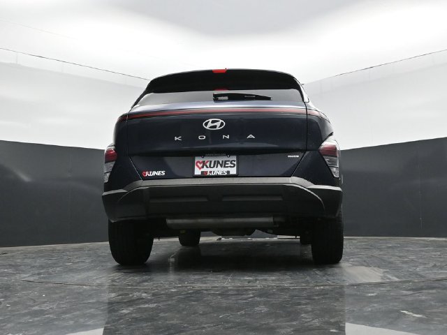 Used 2025 Hyundai Kona SEL AWD/4WD image 58