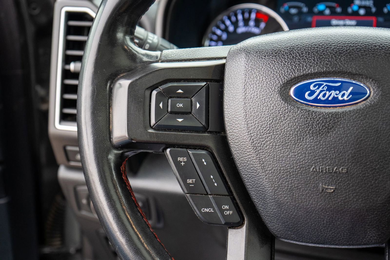 Used 2019 Ford Expedition Max Limited w/ Equipment Group 303A AWD/4WD image 36