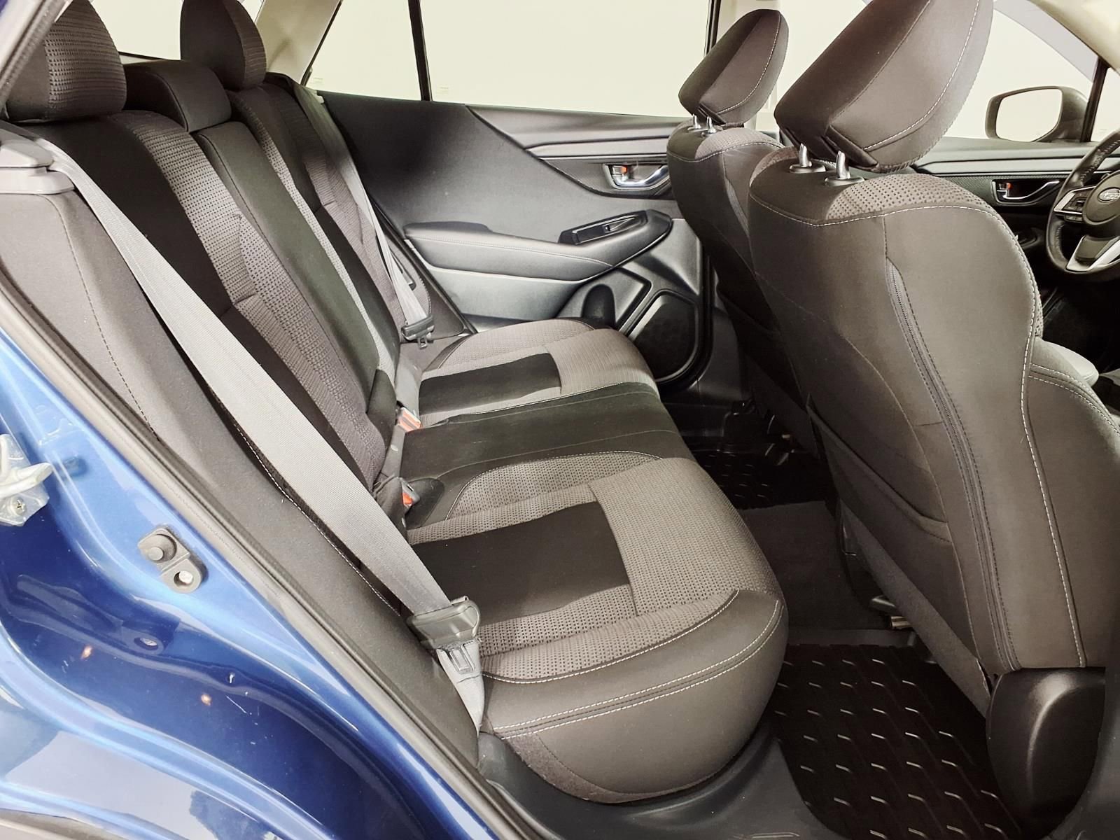 Used 2022 Subaru Outback Premium image 14