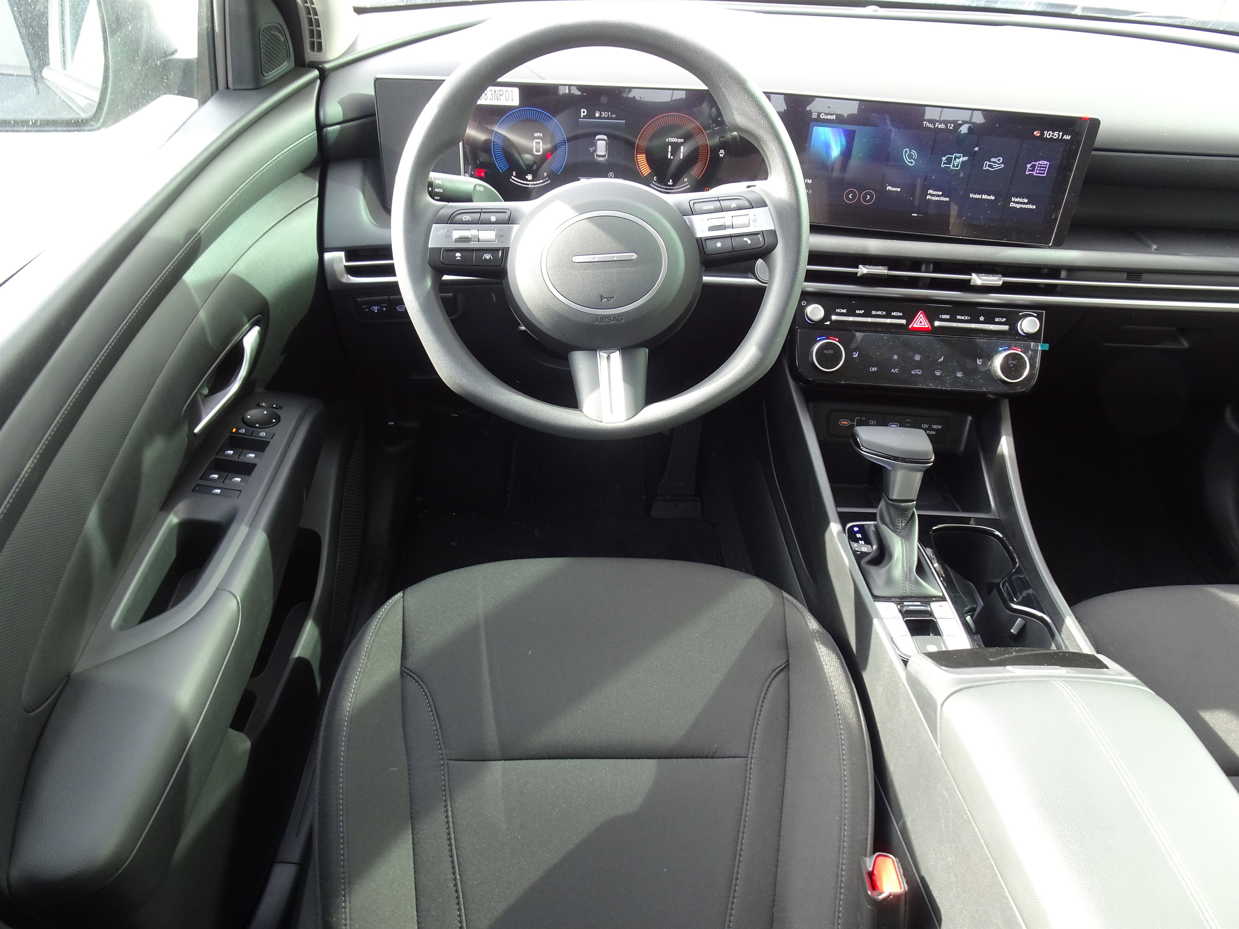 New 2025 Hyundai Tucson SEL image 10