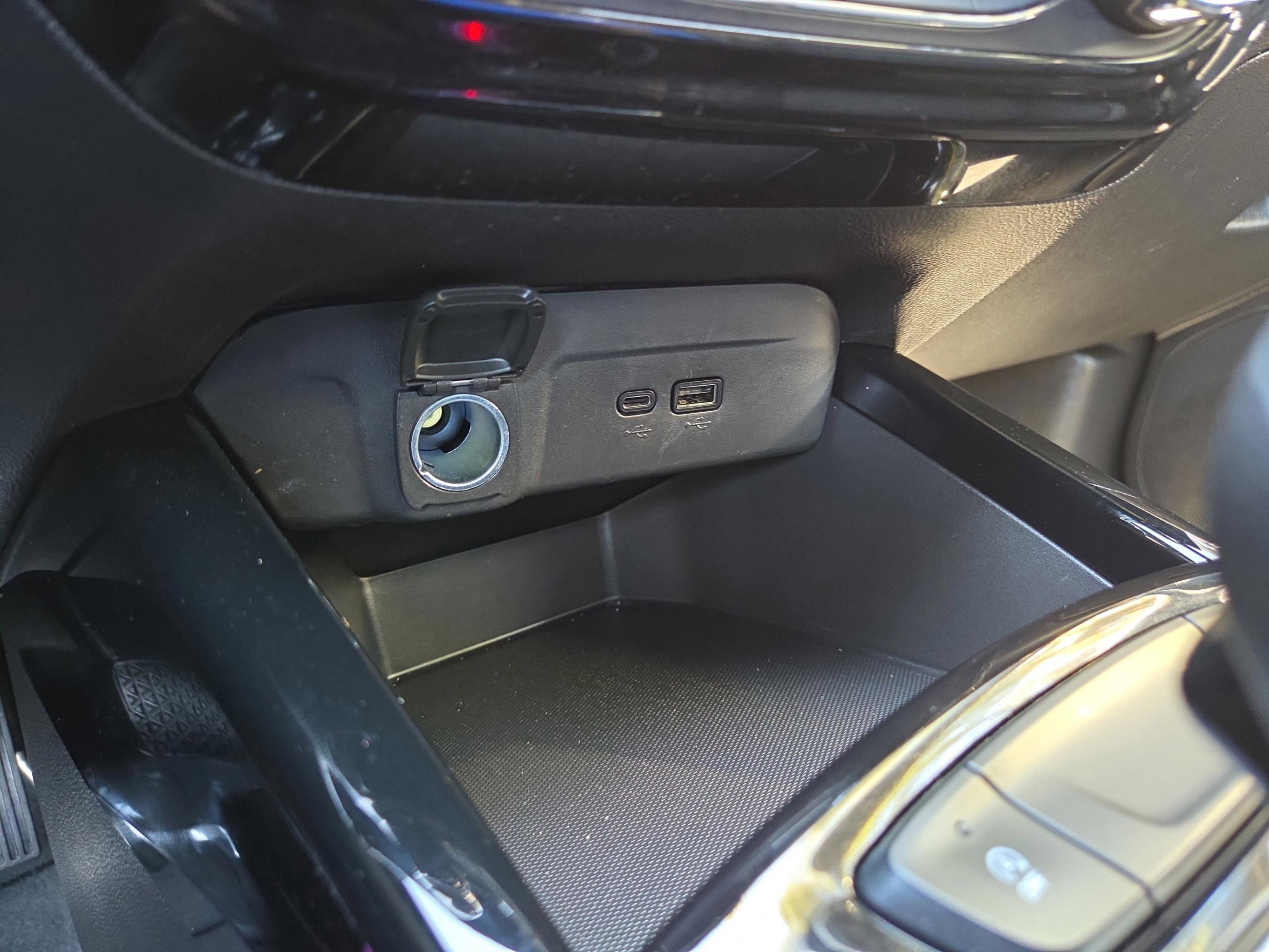 Used 2024 Chevrolet Trax ACTIV w/ Driver Confidence Package FWD image 21