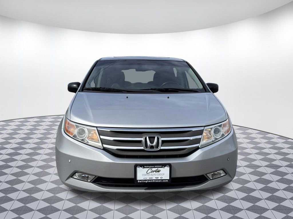 Used 2011 Honda Odyssey Touring image 2