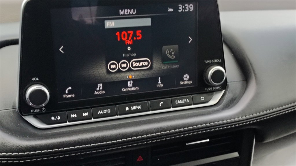 Used 2023 Nissan Rogue SV image 20