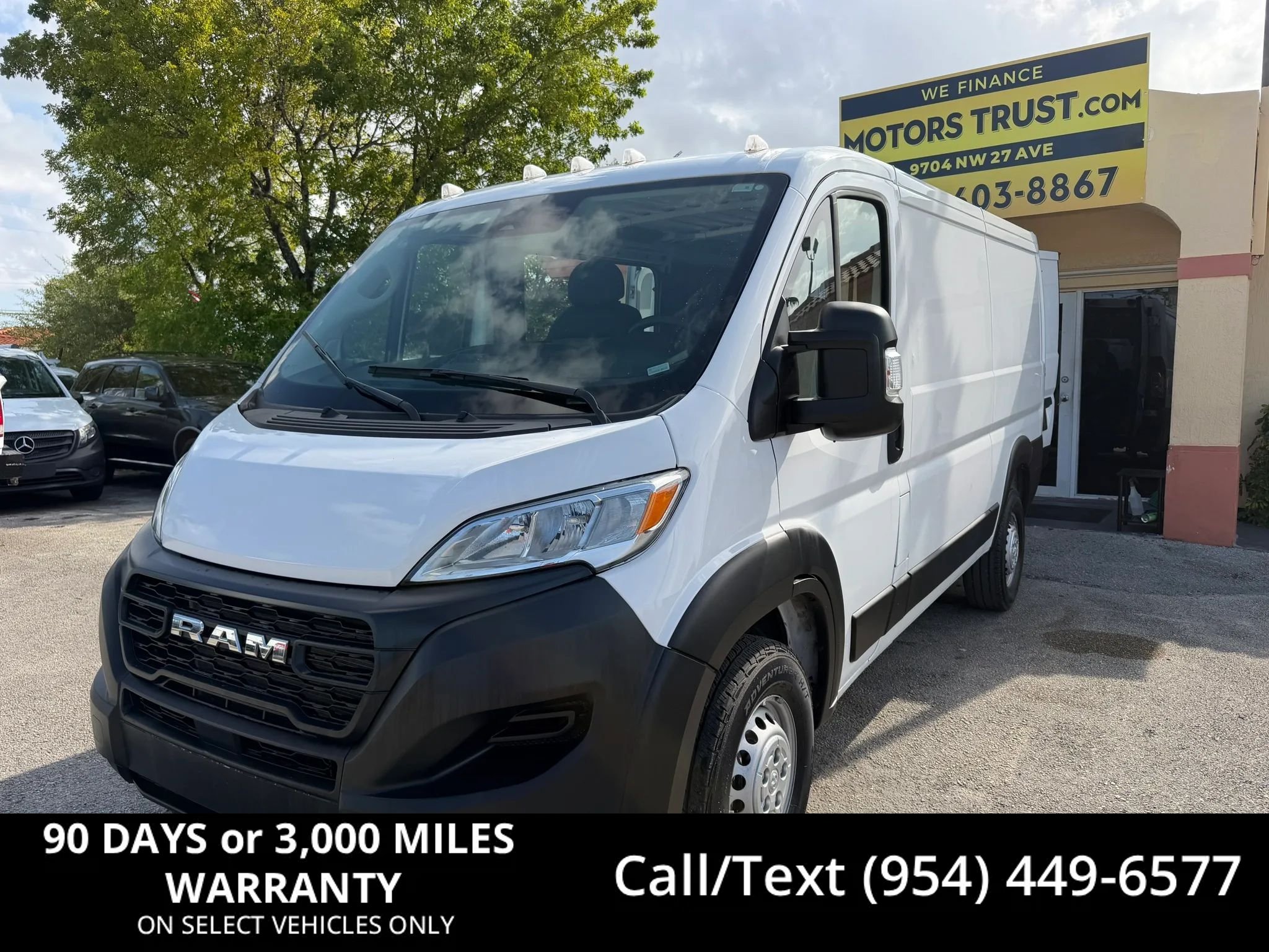 Used 2025 RAM ProMaster 2500 w/ Convenience Group