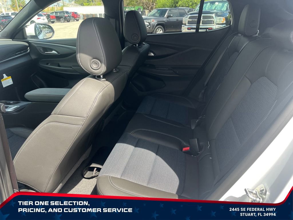 New 2026 Buick Envista Preferred FWD image 11