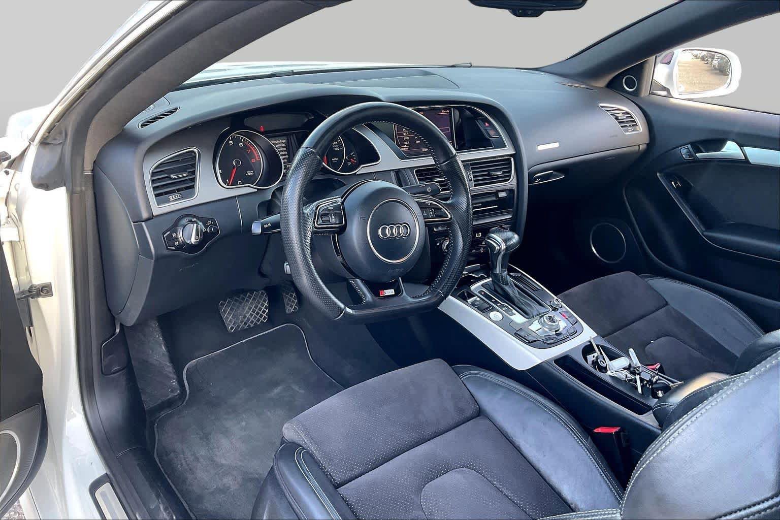 Used 2013 Audi A5 2.0T Prestige w/ Prestige Pkg AWD/4WD image 18