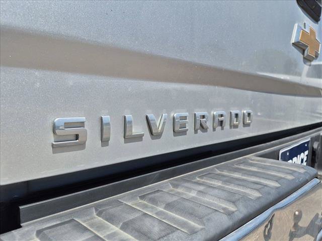 Used 2018 Chevrolet Silverado 1500 LT w/ Texas Edition RWD image 15