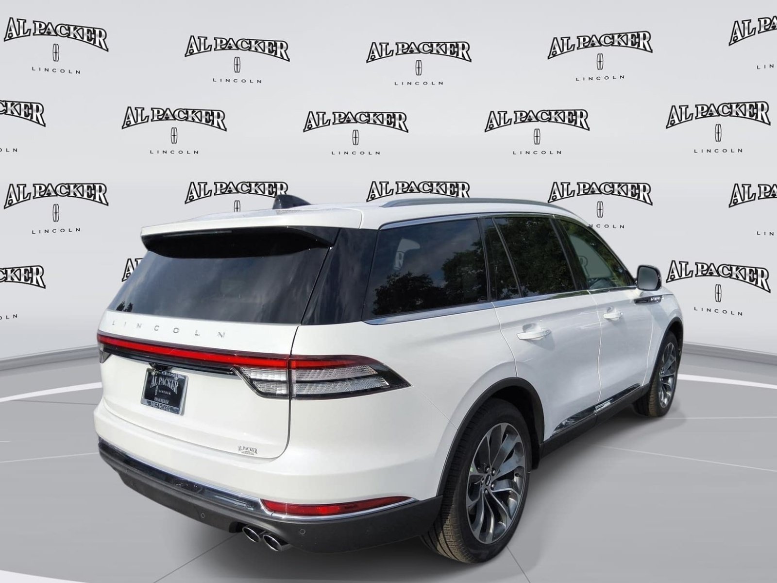 New 2026 Lincoln Aviator Reserve w/ Illumination Package RWD image 5