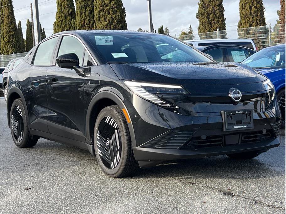 New 2026 Nissan Leaf w/ Floor Mat Package (S+) FWD image 3