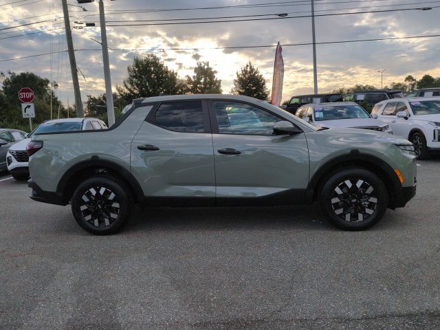 New 2027 Hyundai Santa Cruz SE FWD image 4