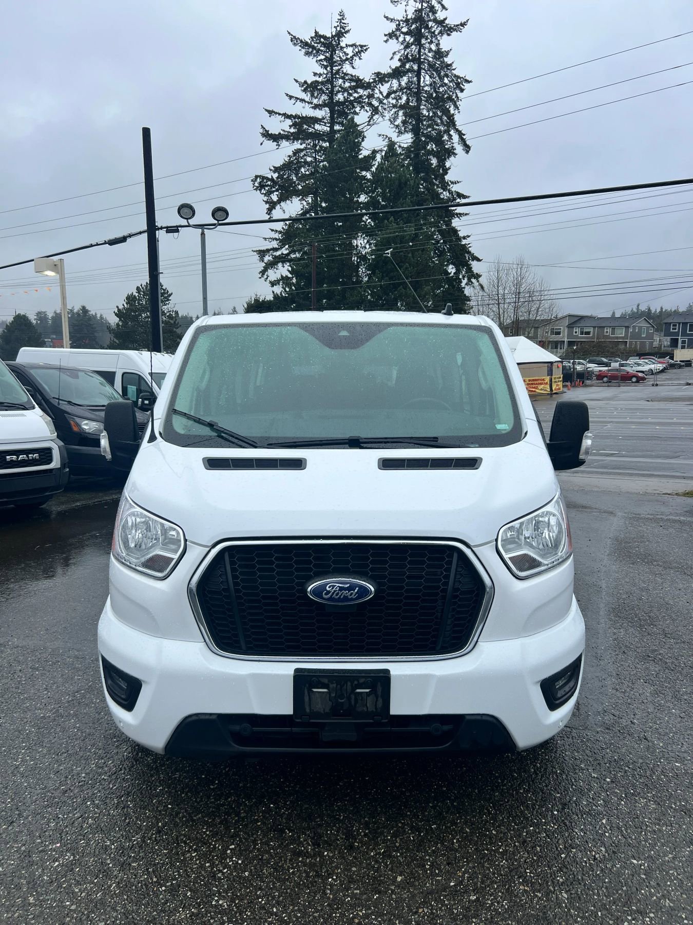 Used 2021 Ford Transit 350 XLT image 2