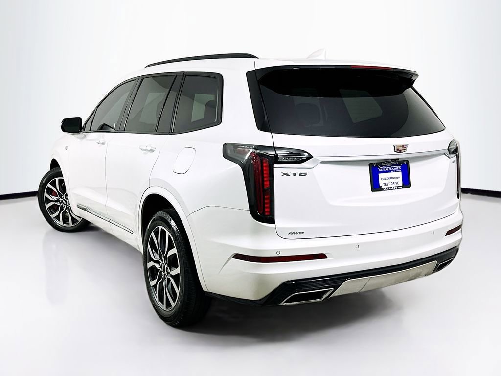 Used 2023 Cadillac XT6 Sport image 6