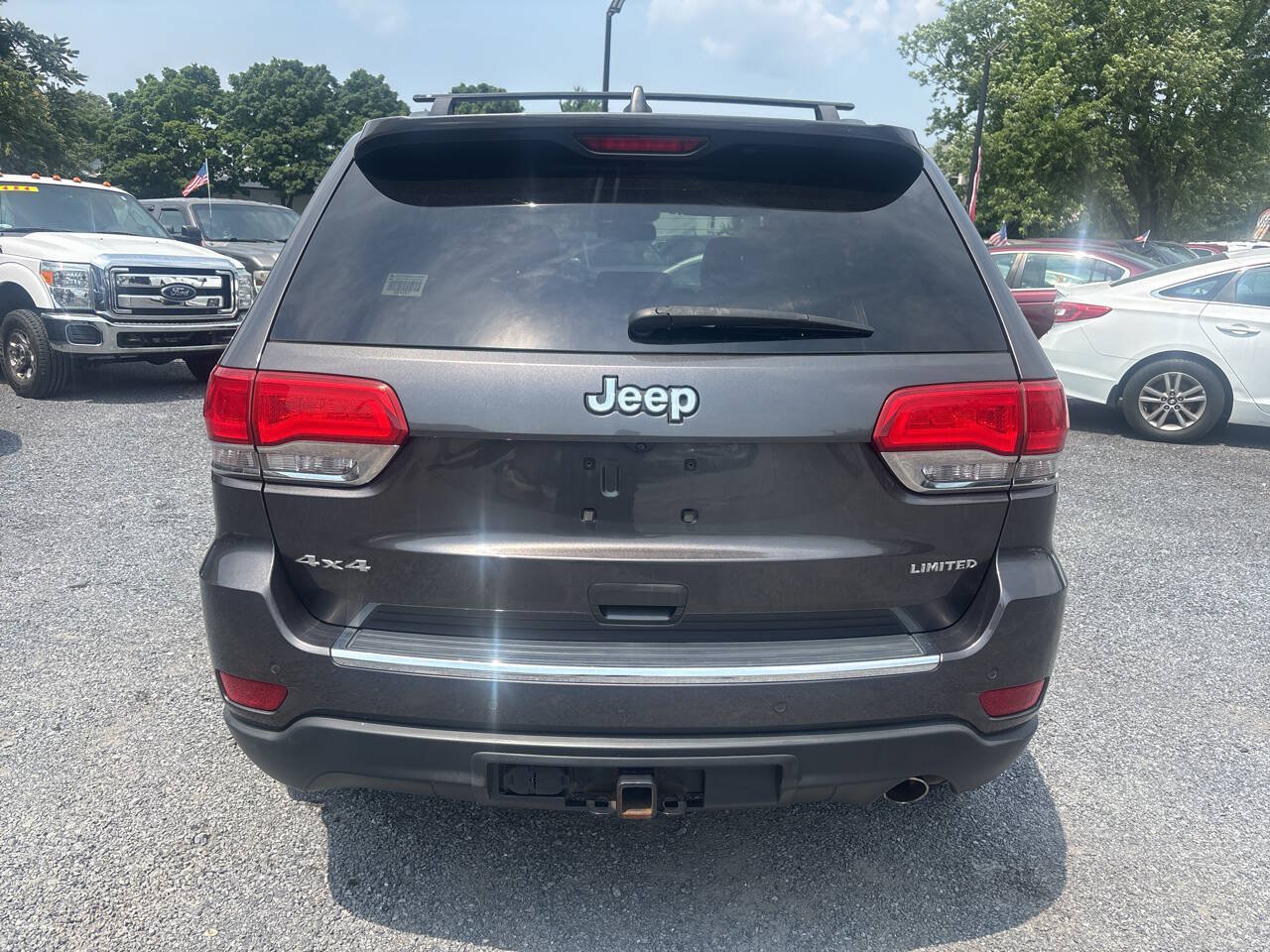 Used 2015 Jeep Grand Cherokee Limited AWD/4WD image 6