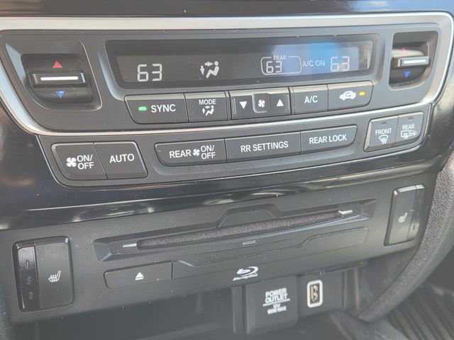 Used 2021 Honda Pilot Touring image 21