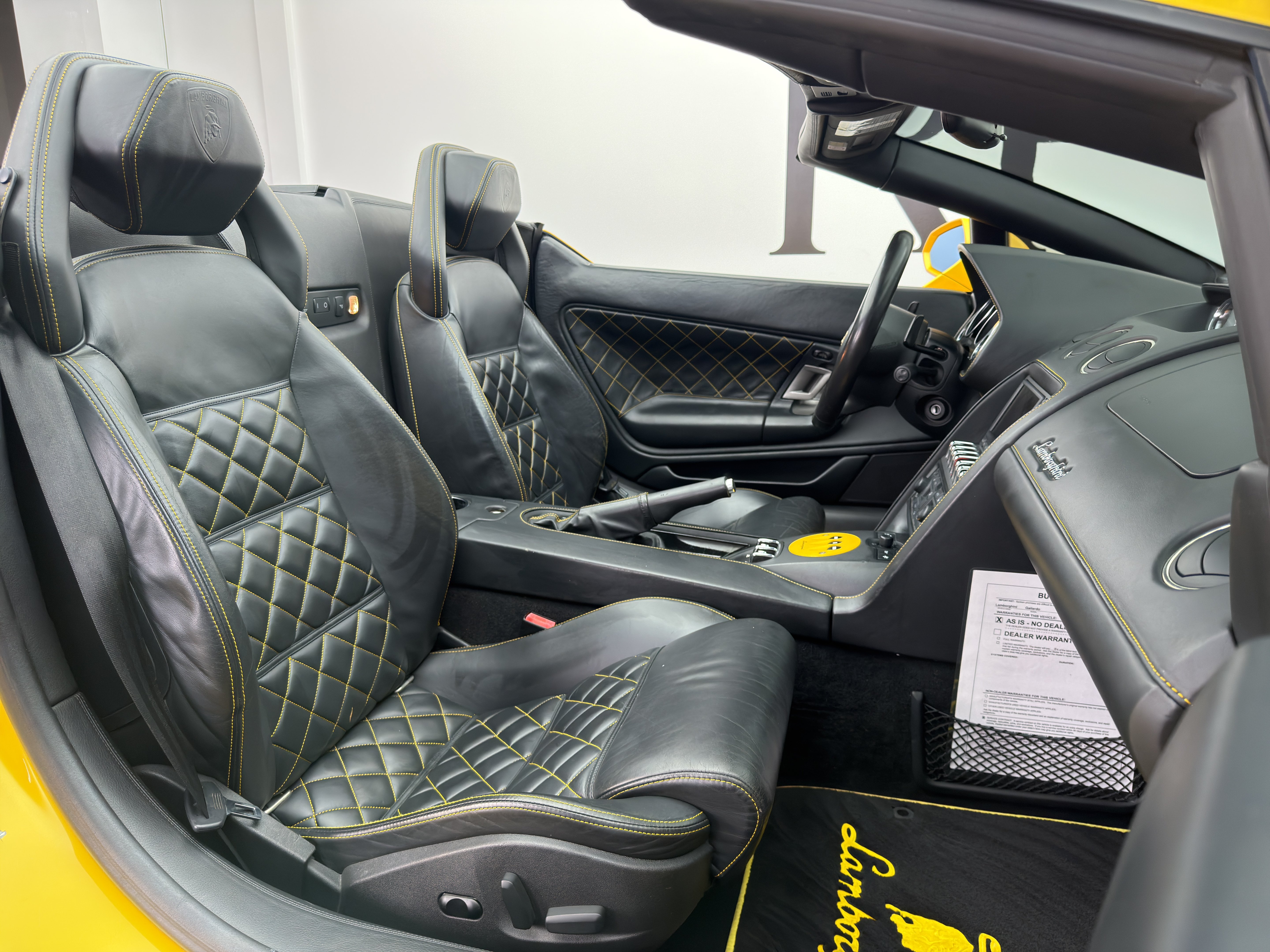 Used 2011 Lamborghini Gallardo LP 560-4 AWD/4WD image 25