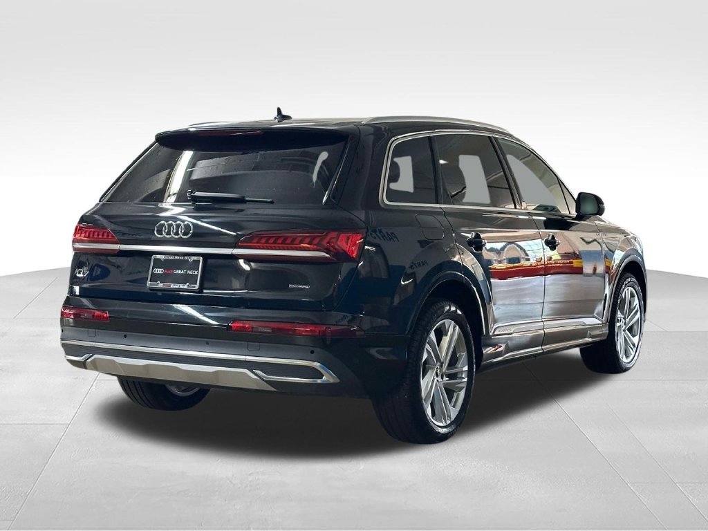 Used 2023 Audi Q7 2.0T Premium w/ Convenience Package AWD/4WD image 11