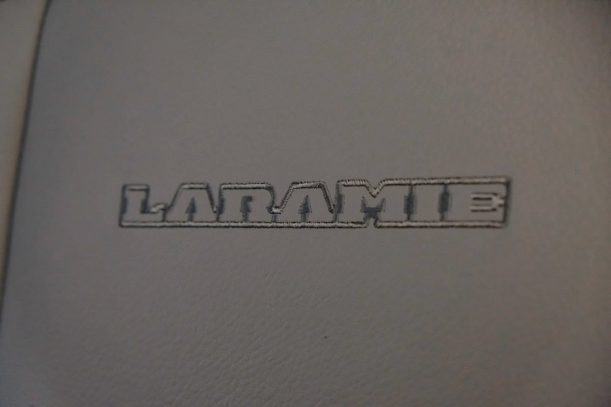 Used 2026 RAM 3500 Laramie AWD/4WD image 32