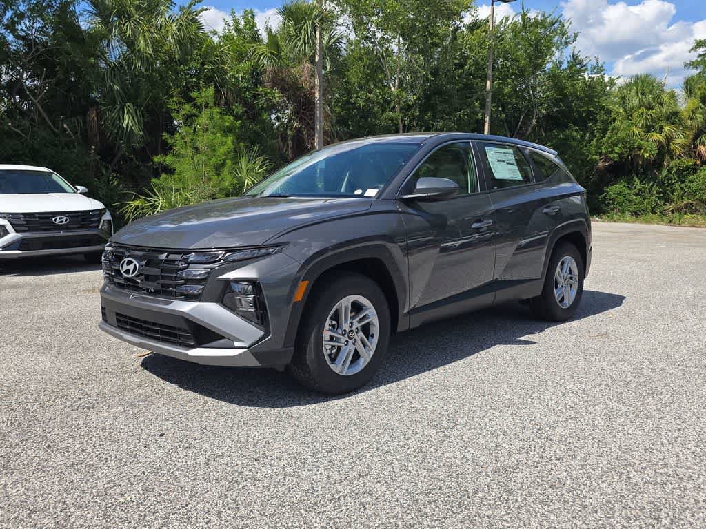 New 2026 Hyundai Tucson SE FWD image 2