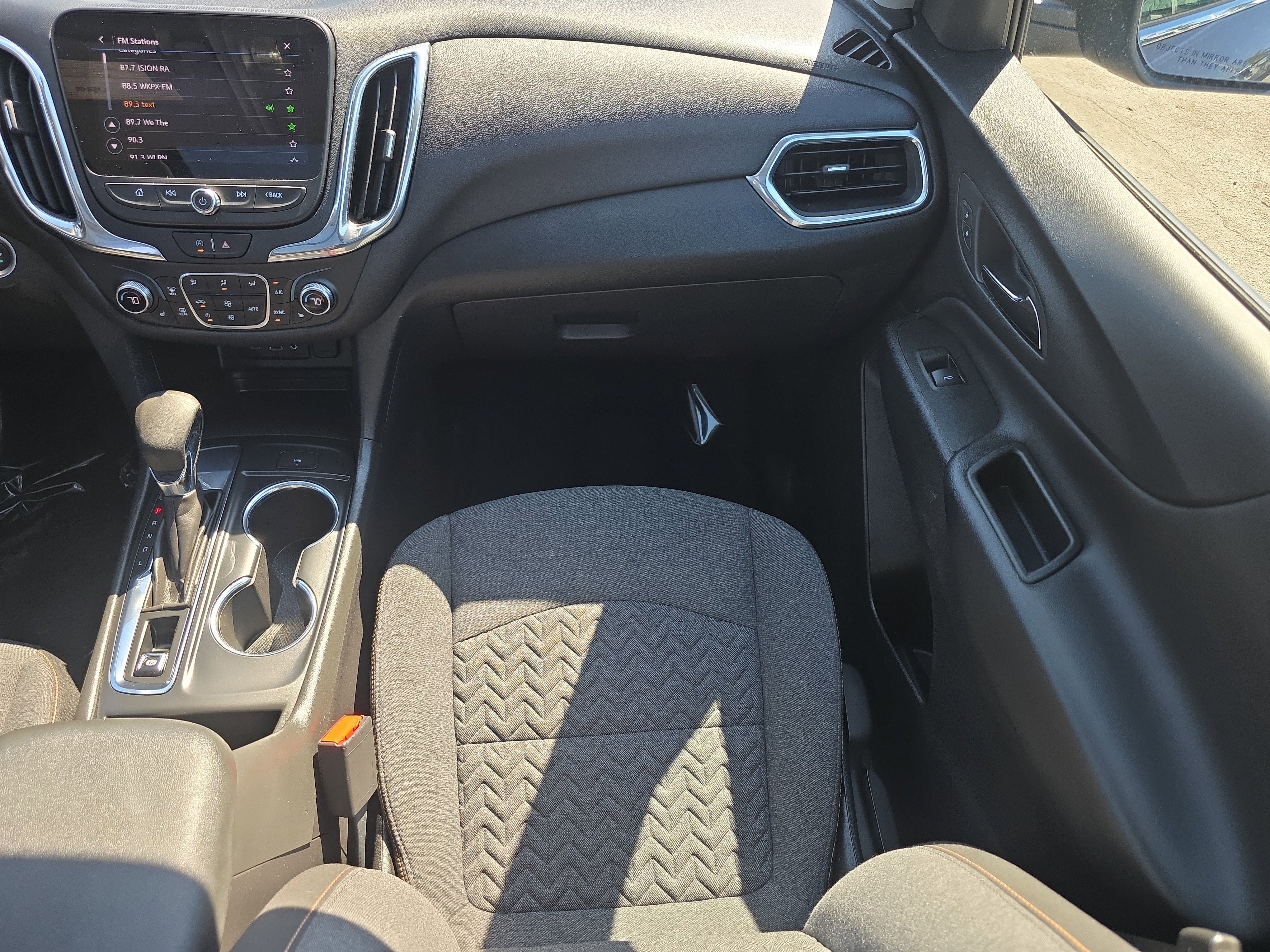Used 2023 Chevrolet Equinox LT FWD image 21