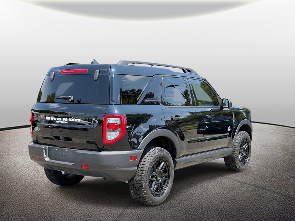 Used 2023 Ford Bronco Sport Outer Banks w/ Tech Package AWD/4WD image 2