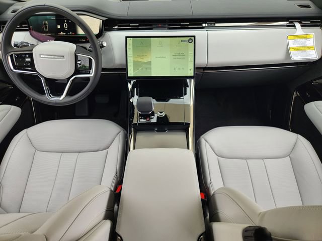 New 2026 Land Rover Range Rover Sport SE AWD/4WD image 17